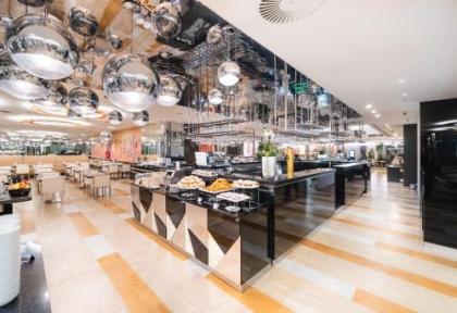 Grandium Hotel Prague - image 16
