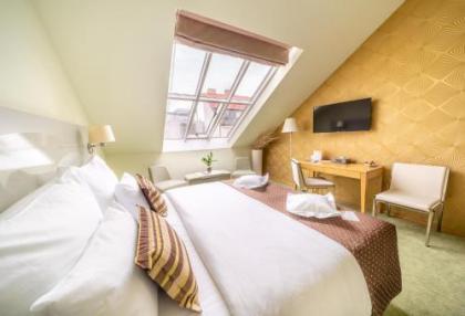 Grandium Hotel Prague - image 2