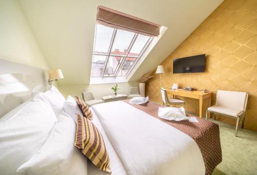 Grandium Hotel Prague - image 2