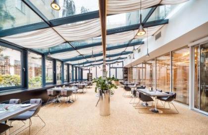Grandium Hotel Prague - image 7