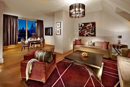 The Grand Mark Prague - The Leading Hotels of the World - image 4