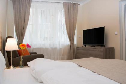 Limes Apartments - image 16