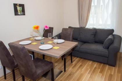 Limes Apartments - image 8