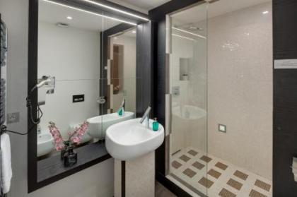 39 Dlouha Old Town Apartment - image 13