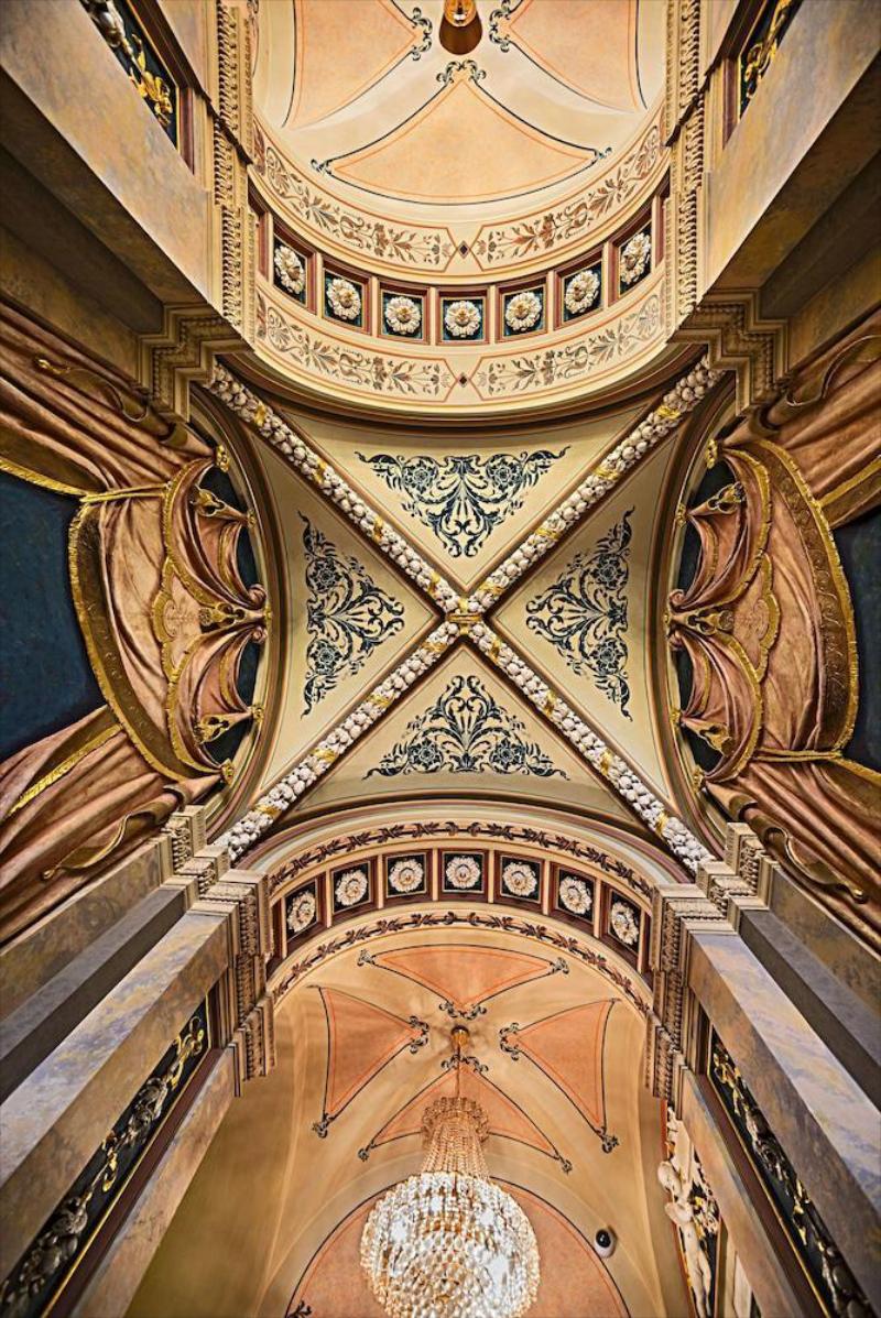 Deminka Palace - image 4
