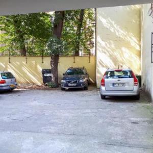 Duskova Apartments