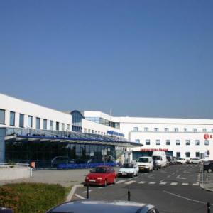 Ramada Airport Hotel Prague