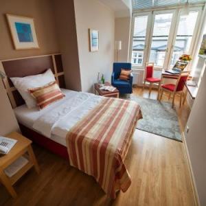 EA Hotel Julis