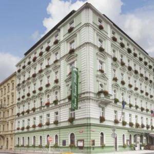 Green Garden Hotel