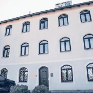 Villa Jinonice