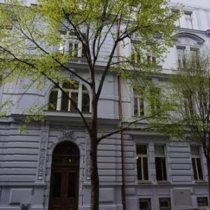 Opera Apartments