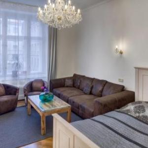 Dusni 13 Old Town Apartment