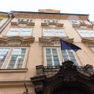 Charles bridge apartment