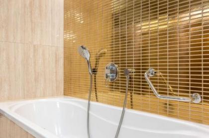 Radisson Blu Hotel Prague - image 13