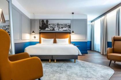 Radisson Blu Hotel Prague - image 2