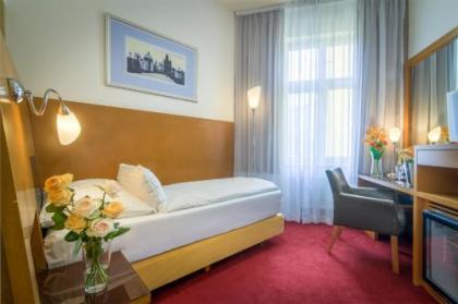 Theatrino Hotel - image 8
