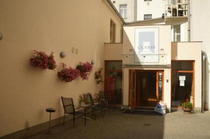 Hotel Claris - image 16