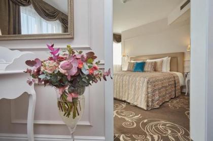 Don Giovanni Hotel Prague - Great Hotels of The World - image 9