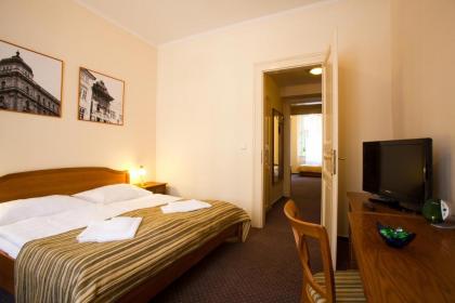 Anna Hotel - image 1