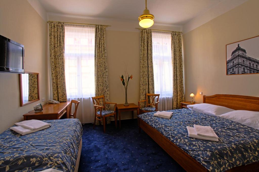 Anna Hotel - image 3