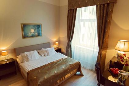 Hotel Julian - image 8