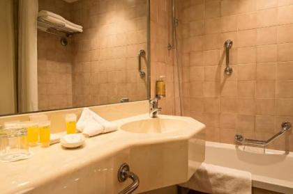 Corinthia Hotel Prague - image 19