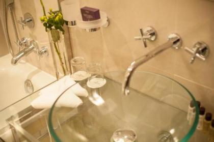 Corinthia Hotel Prague - image 2