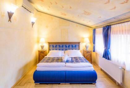 Hotel Elite Prague - image 2