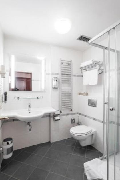 Hotel Meteor Plaza Prague - image 3