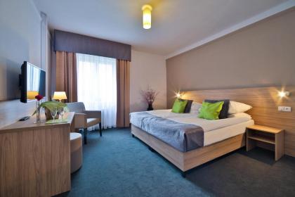 Atlantic Hotel - image 1