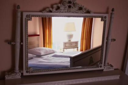 Hotel Monica - image 12