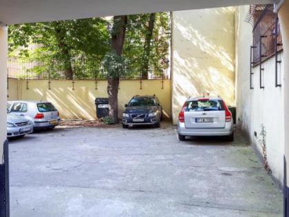 Duskova Apartments - image 10