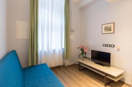 Duskova Apartments - image 17
