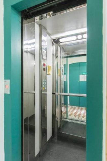 Duskova Apartments - image 8