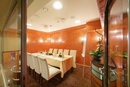 Adria Hotel Prague - image 13