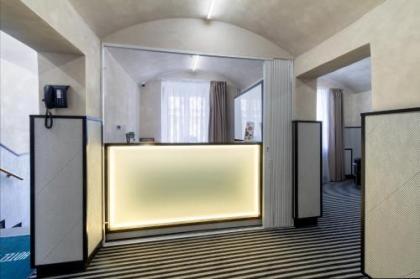 Hotel White Lion - image 12