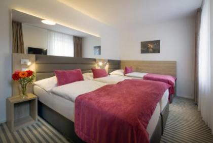 Hotel White Lion - image 2