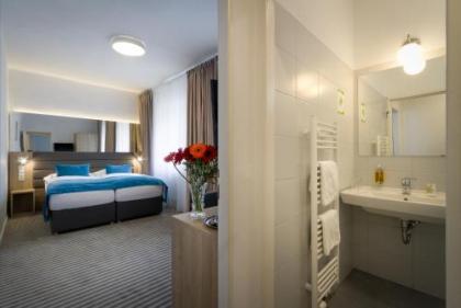 Hotel White Lion - image 3
