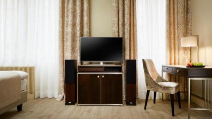 Aria Hotel Prague - image 2