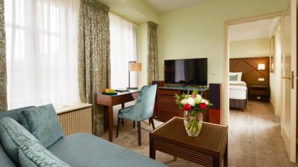 Aria Hotel Prague - image 4