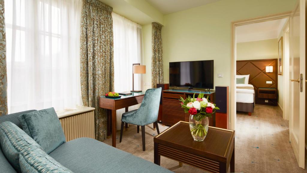 Aria Hotel Prague - image 4