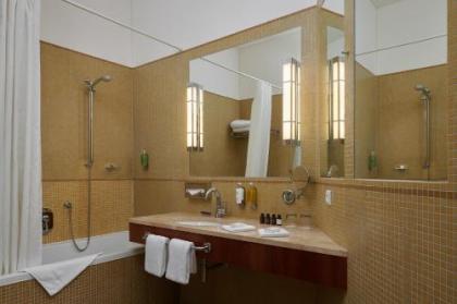 Ventana Hotel Prague - image 8