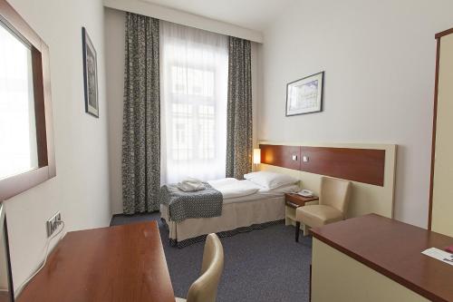 Hotel Atos - image 4