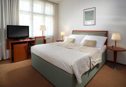 Clarion Hotel Prague Old Town - image 10