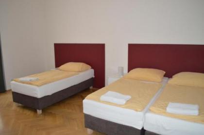 Old Town Apartments - image 12