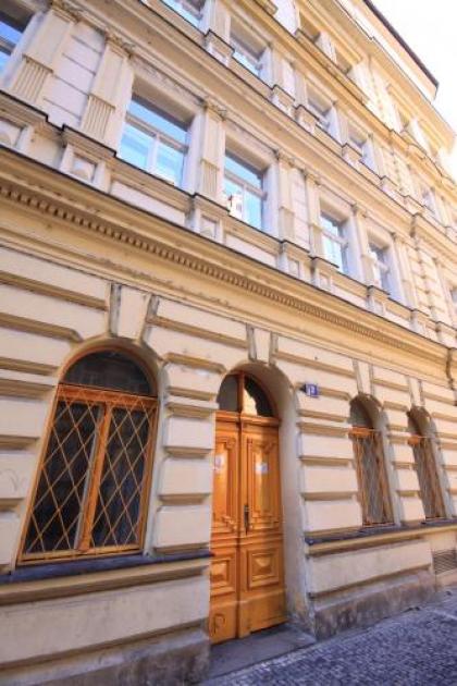 Old Town Apartments - image 19