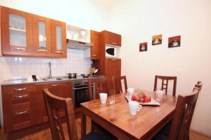 Old Town Apartments - image 2