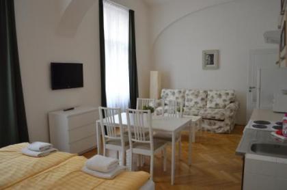 Old Town Apartments - image 7