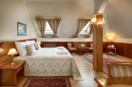 Boutique Hotel Seven Days - image 11