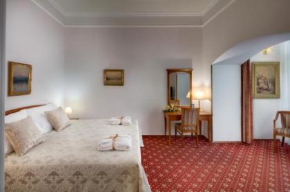 Boutique Hotel Seven Days - image 12